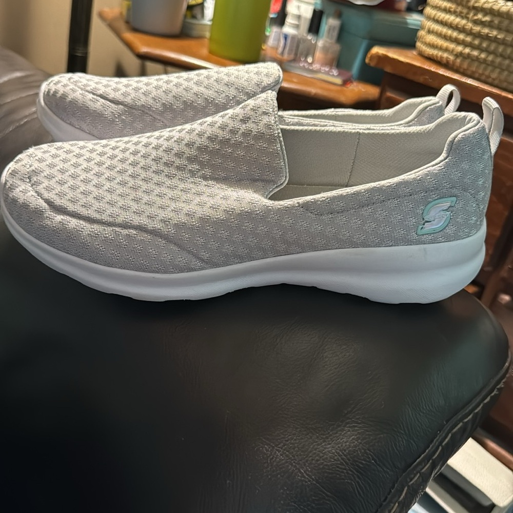 Sketchers S Sport memory foam shoes light gray size 9.5 9-1/2 - Picture 8 of 14